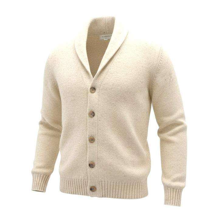 WEISSE STRICKJACKE AUS NAGELWOLLE