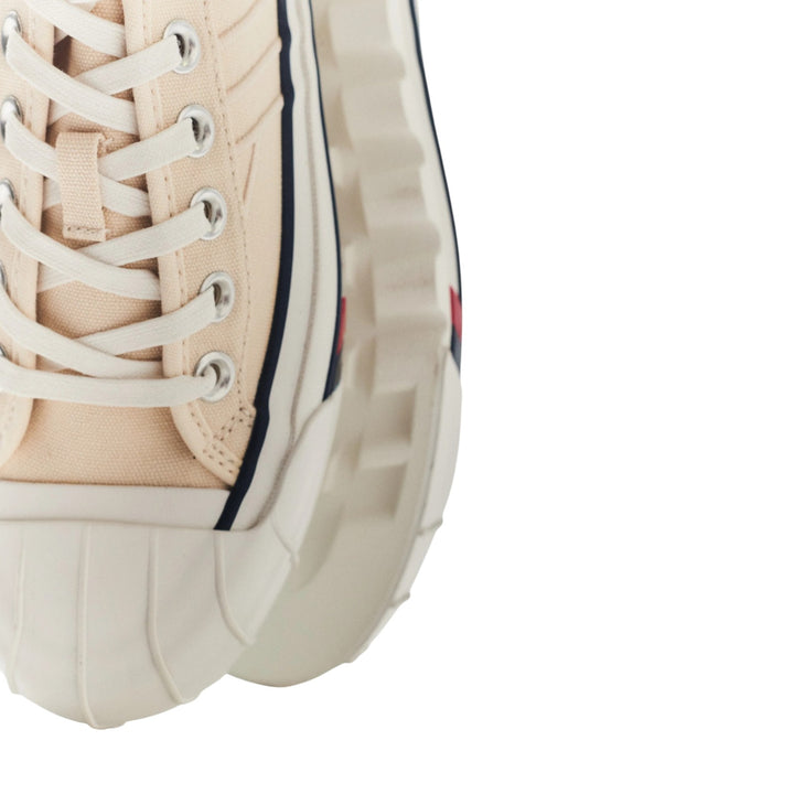 Royal Intrepid in Elfenbein-Leinwand